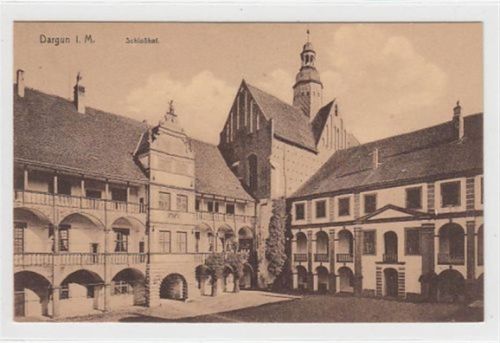 Dargun i. M. Schloßhof ungelaufen Top Erhaltung.