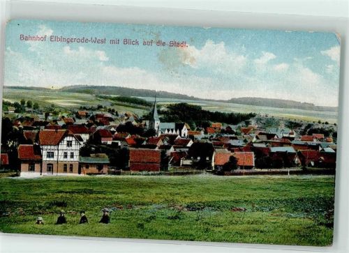 Elbingerode Bahnhof mit Blick auf die Stadt