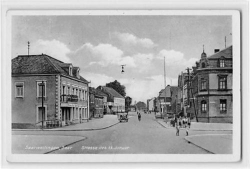 Saarwellingen, Saar. Strasse des 13. Januar ungelaufen kleiner Knick oben in der Mitte, leichte Kratzspuren, sonst gut erhalten