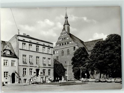 Bad Wilsnack Karl Marx-Platz Rathaus Brunnen Telefonhäuschen