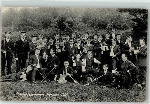 35745 W6348 Herborn , Hess Privatfoto AK Abschiedskommers Heborn 1909 Bierkrüge Studentika