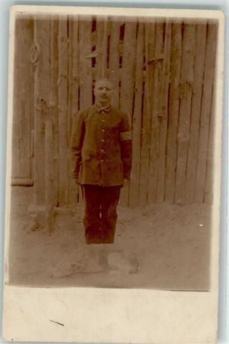 Soldat mit Hund