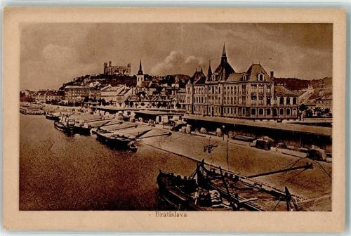 Bratislava Frachtschiff