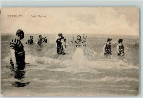 Ostende Bademode - Les Bains AK Rückseite Stempel: Kriegslazarettabt. II Armeekorps durch die Etappeninspektion II. Armee