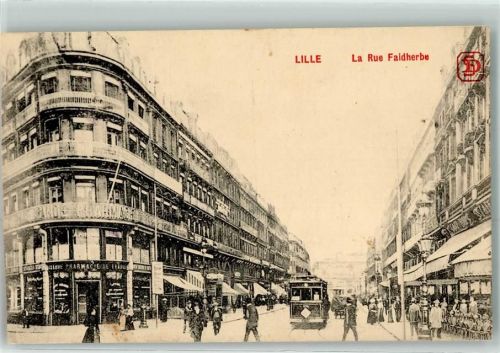 Lille la Rue Faidherbe Straßenbahn Apotheke