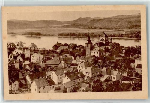 Remagen mit Pfarrkirche St. Peter und Paul