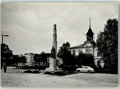 Neumarkt Denkmal Auto Oldtimer