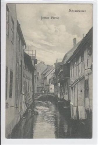 Salzwedel mit Jeetze Partie gelaufen. Rückseite leicht fleckig, sonst gut erhalten.