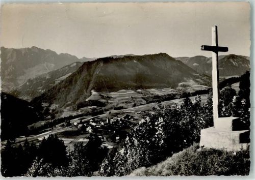Notre-Dame-de-Bellecombe la Porte des Aravis Kreuz