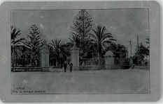 Cadiz AK aus Metall Parque Genoves Park