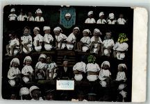 Eine Schar kleiner Kinder auf dem Topf Nachttopf 1904 Gebrauchsspuren