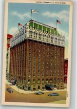 Omaha 1957 Foto AK Auto Hotel Fontenelle