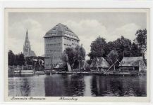 Demmin-Pommern mit Blumenberg.Postalisch gelaufen mit Poststempel kleiner Knick oben rechts, sonst gut erhalten.