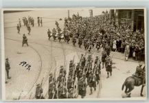 W5000 Köln Stadt Engländer marschieren Fotograf AK Militär Großbritannien 1919 Foto AK