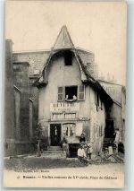 42300 Roanne - Place du Chateau Gasthaus