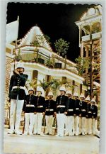 Honolulu Foto AK Uniform Guards at Kings Alley Waikiki
