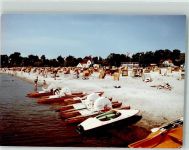 23730 W2430 Pelzerhaken FOTO KEINE AK Foto Original aus Archiv eines Ansichtskartenverlags Tretboote Ort handschriftlich