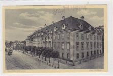 Bad Warmbrunn / Cieplice Slaskie-Zdrój - Kreis Hirschberg / Jelenia Góra. Schloß mit Straßenbahnen im Vordergrund ungelaufen Gute Erhaltung.