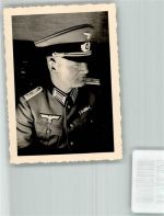 Portraitaufnahme eines Leutnants Uniform WK II Privatfoto KEINE AK