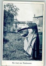 88140 Vaudoncourt - Der Cure mit einer Sense Spende für Kriegsinvaliden