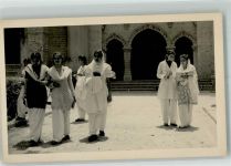Karatschi Foto AK Tracht College Girls