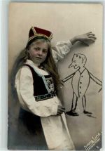 Lund Privatfoto AK Mädchen Tracht