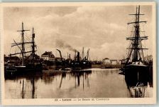 56100 Lorient - Le Bassin du Commerce Schiff Kran Rauch