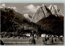 82491 W8104 Hammersbach - im Vordergrund Heuschober mit Zugspitzgruppe