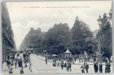 31000 Toulouse - La Rue Alsace Lorraine et le Square du Capitole Straßenbahn
