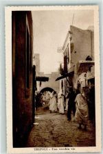 Tripolis - una vecchia via Tracht