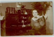 Schreibtisch Frau Statue Schreiben Privatfoto AK