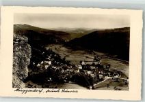 91344 W8551 Muggendorf , Oberfr Foto AK Panorama des Ortes mit St. Laurentius Kirche