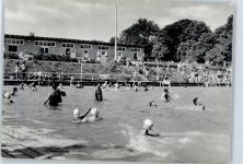 Schwimmbad Schwimmen