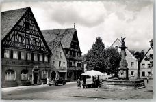 91154 W8542 Roth , Mittelfr Foto AK Gasthaus Stadtbräustübl Marktszene Roth
