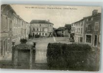 57630 Vic-sur-Seille Gebrauchsspuren Marktplatz