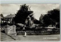 Lund - Universitetsplatsen Springbrunnen
