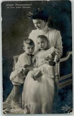mit ihren Söhnen Verlag Liersch Nr.2125 Adel Kronprinzessin Cecilie KEINE AK