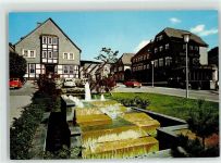57392 W5948 Schmallenberg - Kirchplatz, Springbrunnen Hotel zur Post