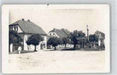 Pecka - Marktplatz, Mariensäule