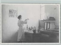 W8591 Wernersreuth Laboratorium Ort handschriftlich Medizin Privatfoto KEINE AK