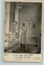 Arzt Behandlungszimmer AK Medizin 1933 Foto AK