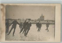 Winter Eislaufen Privatfoto AK Schlittschuh Gebrauchsspuren