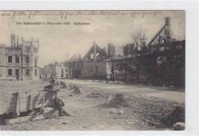 Der Russeneinfall in Ostpreußen 1914. Straße in Stallupönen - Stolupiany / Kreis Ebenrode. 1917 Feldpost Vorder- und Rückseite leicht fleckig, sonst gut erhalten.