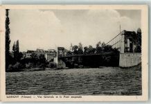 86270 Lesigny - Blick auf die Brücke suspendu