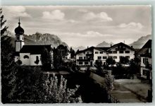 82467 W8101 Krün - Dorfstraße mit Karwendel