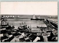 34200 Sete - Eingang zum Hafen Leuchtturm Segelschiff Fischerboot Oeltanks