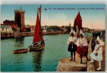 85100 Les Sables-d'Olonne - le Chenal et la Tour d`Atundel Tracht Segelboot