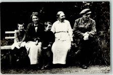 Nischni Nowgorod Nijni-Novgorod 1922 FOTO KEINE AK Portrait Lenin Krupskaja in Gorki 1922 Reporduktion