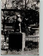 57319 W5920 Bad Berleburg FOTO KEINE AK Foto Original aus Archiv eines Ansichtskartenverlags Denkmal Bär Ort handschriftlich