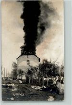Haus steht in Flammen WK I Feuer 1917 Gebrauchsspuren